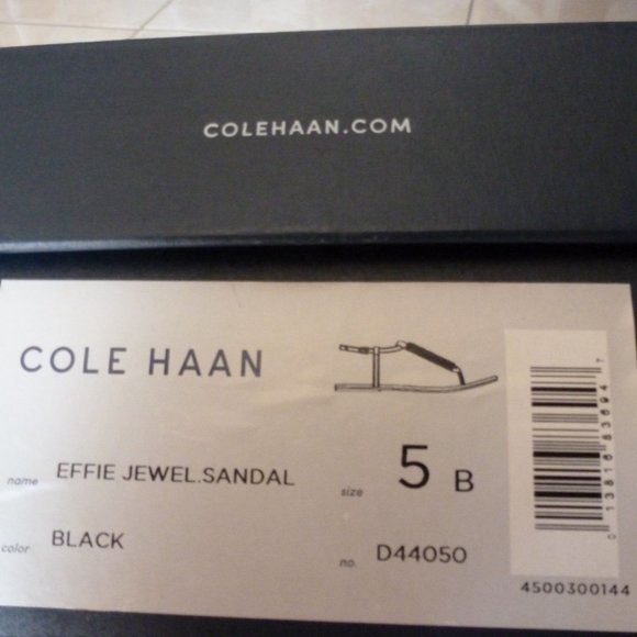 Cole Haan Size 5 Black T-Strap Jeweled Sandal - Picture 3 of 8